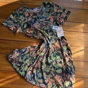 Medium Carly NWT Lularoe